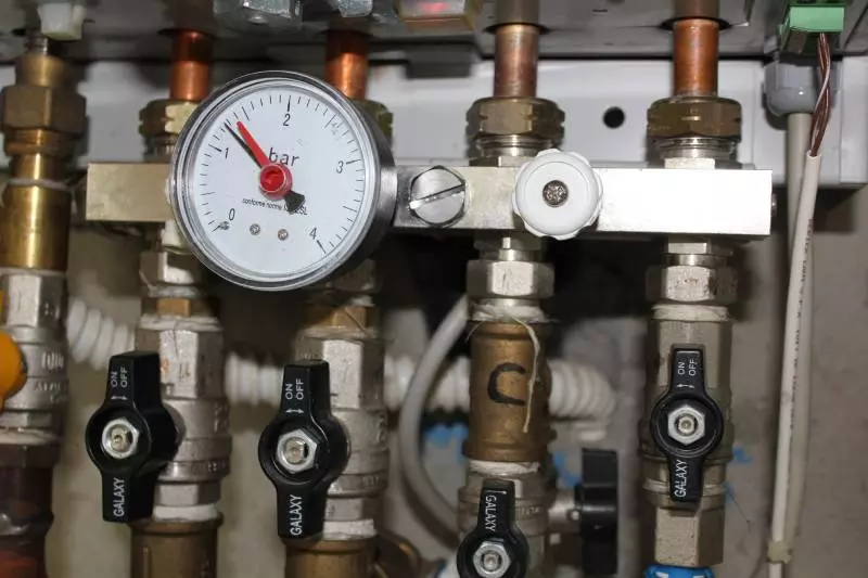 Low Water Pressure - How To Prevent Common Plumbing Problems?